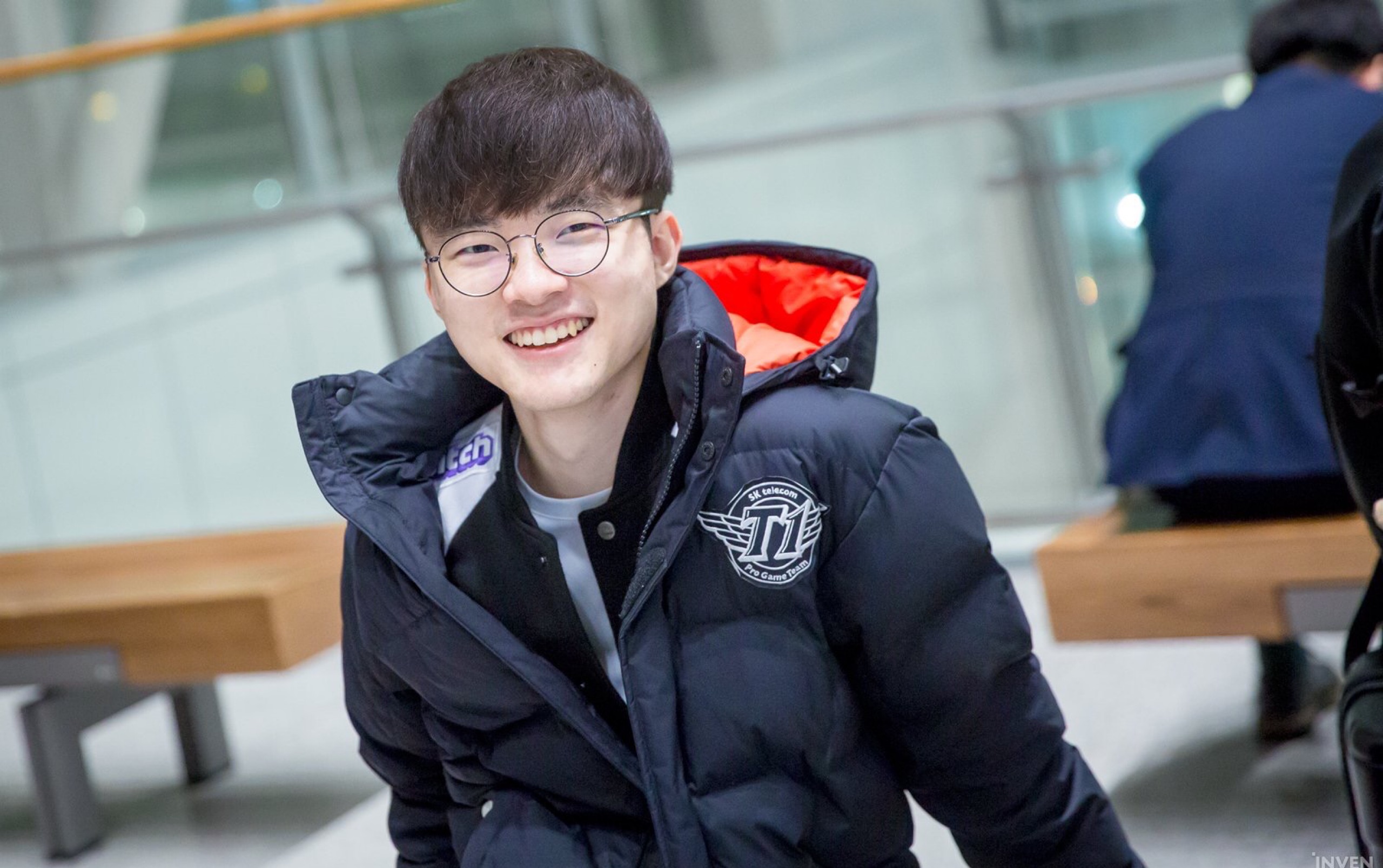 长期叙事的 长期叙事的